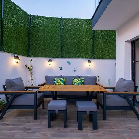 Villa Butterfly *